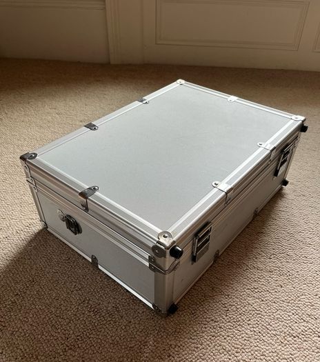 Aluminium Case