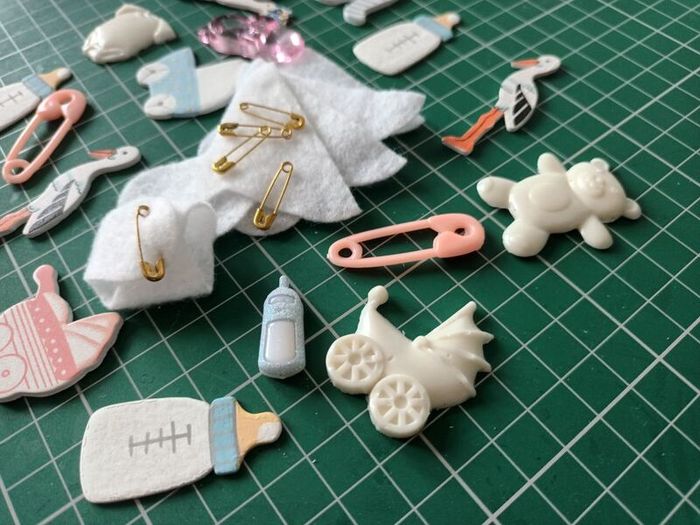 Craft Embellishments - Baby, mixed.