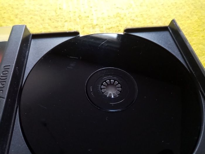 Star trek invasion PlayStation1 Ps1 PlayStation 2 ps2 games Original