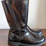 Leather UGG boots Image 2