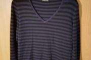 Purple and black striped jumper. Size M.