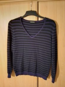 Purple and black striped jumper. Size M.