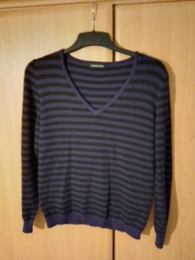 Purple and black striped jumper. Size M.