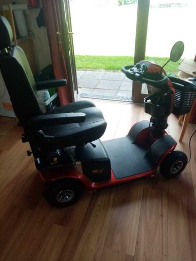 Mobility scooter