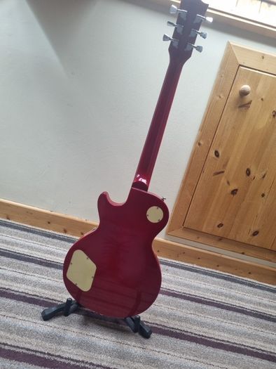 Les Paul Style Electric Guitar