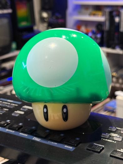 Paladone Nintendo 1-Up Mushroom Lamp