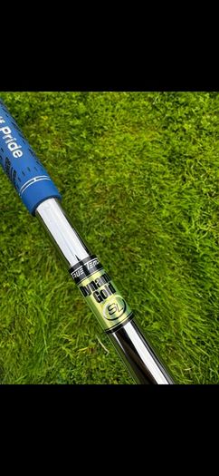 Taylormade rsi2 irons (left handed)