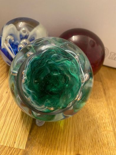 Art glass paperweight