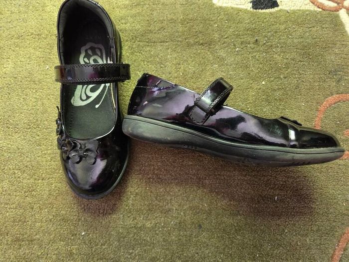 Next girls school shoes