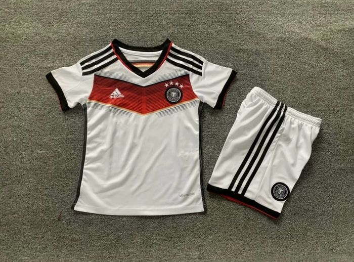 Retro football kits