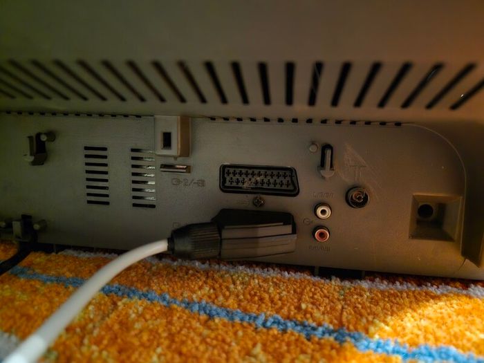 Sony Trinitron KV-21fx30k crt gaming TV