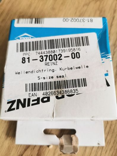 REINZ 81-37002-00 Crankshaft seal