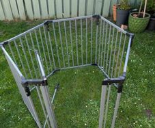 Playpen, metal