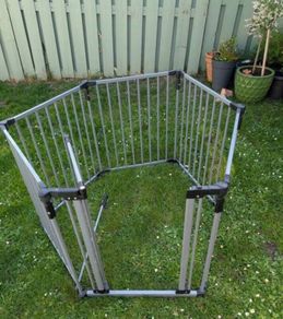 Playpen, metal