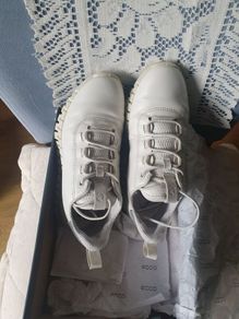 Ecco Gruuv Woman's Leather Trainer