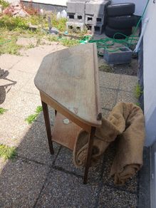 hall way table
