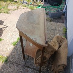 hall way table