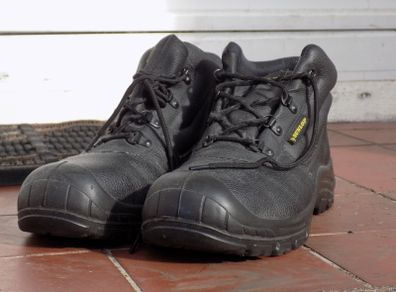 Dunlop North Carolina Safety Boots | Size 10