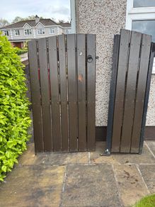 Gate