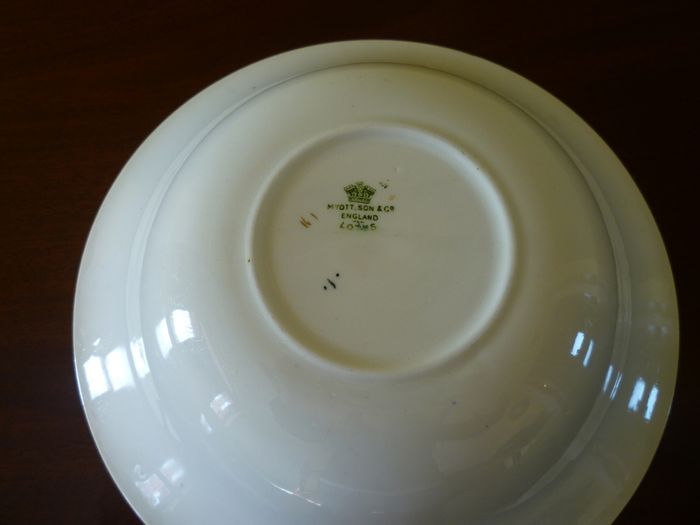 Myott Lotus Bowl Antique Circa 1920's Immaculate Large