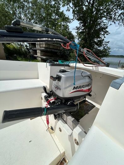 HAWK 20 Day Sailer