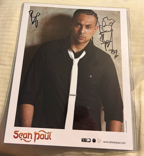 Sean Paul & Vanilla Ice autographs