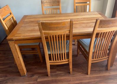 Solid oak table & chairs
