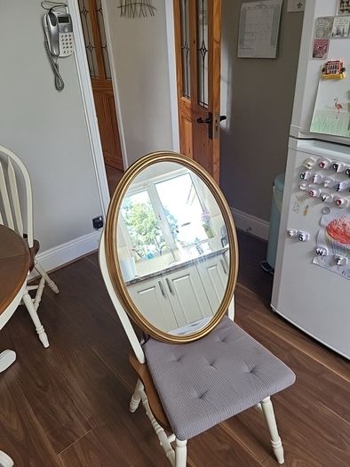 Mirror oval shape