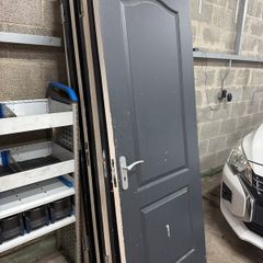 6 wooden doors