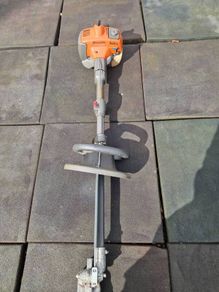 Husqvarna 322LD mid reach hedge trimmer