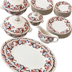 Dinnerware set vintage