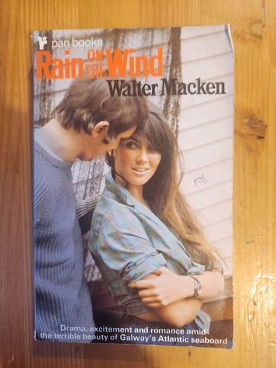 7 X Irish Author Books. Frank O Connor, James Plunket, Walter Macken, Sean O Casey. Paperback In Good Condition. See Photos.