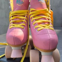 Mia Retro Roller Skates