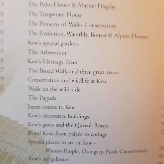Kew Royal Botanic Kew Gardens Souvenir Guide.