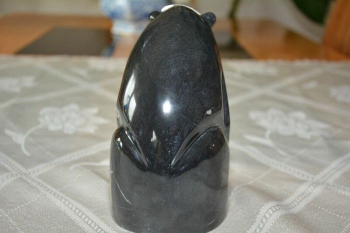 Onyx Marble Black Bear