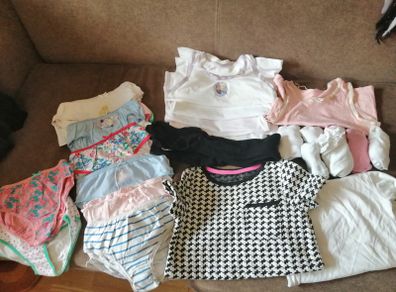 Girls clothes bundle