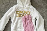 Baby girl clothes 6-9 months