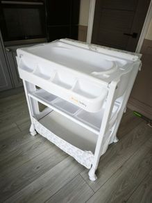 Belle Baby Changing Unit & Bath- Great Condition