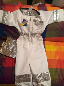 Astronaut / cosmonaut costume (6-8 y.o)