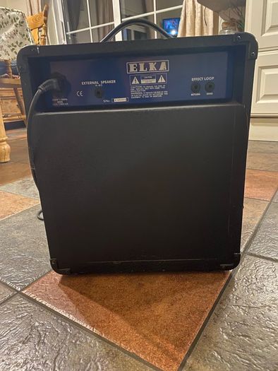 Guitar amp
