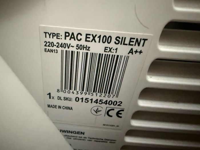 DeLonghi Pinguino PACEX100 silent portable air conditioner 63 dB 610 W White - Energy Class A+++