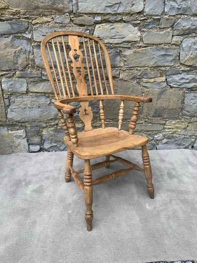 Victorian Elm and Ash Windsor Armchair.
