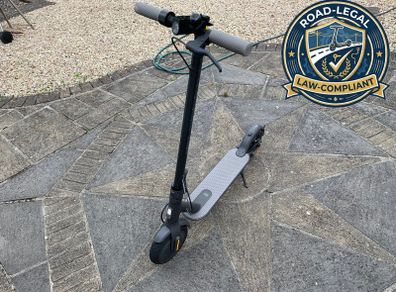 Xiaomi Ninebot 1S Like New Road Legal Electric scooter