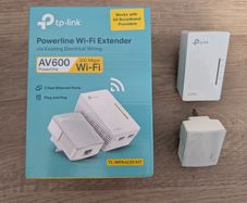 TP-Link AV600 Powerline Wi-Fi Extender