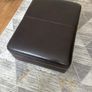 foot pouffe Image 5