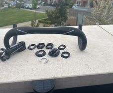 Vision Trimax alu bars 42cm with FSA ACR stem 10cm