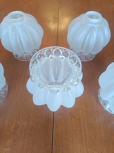 10 Vintage style frosted glass shades