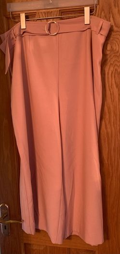 Ladies Trousers parallels Salmon colour Size 18