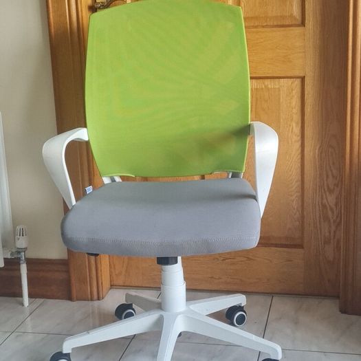 12 x netback office task chairs
