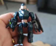 Halo Mega Bloks Blue Covenant Hunter Mini Figure 96937 Eva's Last Stand